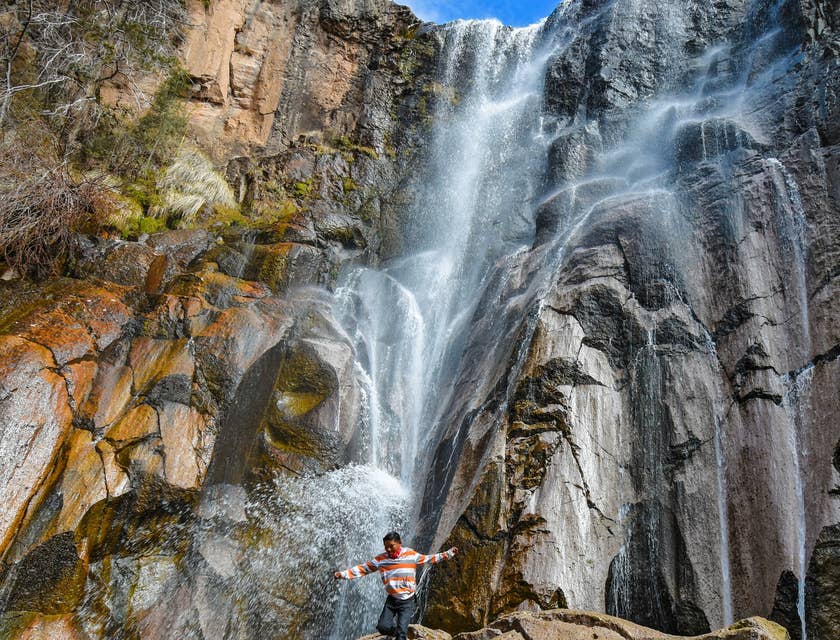 Vista de una cascada en Guachochi, Chihuahua.