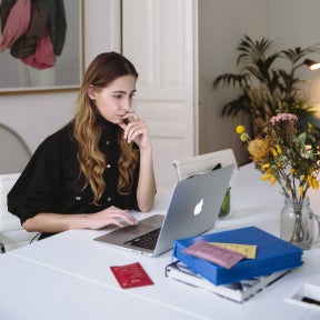 Reflexiona sobre tu trayectoria personal y profesional.