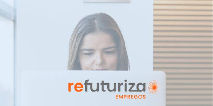 Logotipo da Refuturiza Empregos.