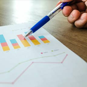 betterteam-remote-work-policy-metrics-288x288-20201214.jpeg?crop=1:1,smart\u0026width=144\u0026dpr=2\u0026format=pjpg\u0026auto=webp\u0026quality=85