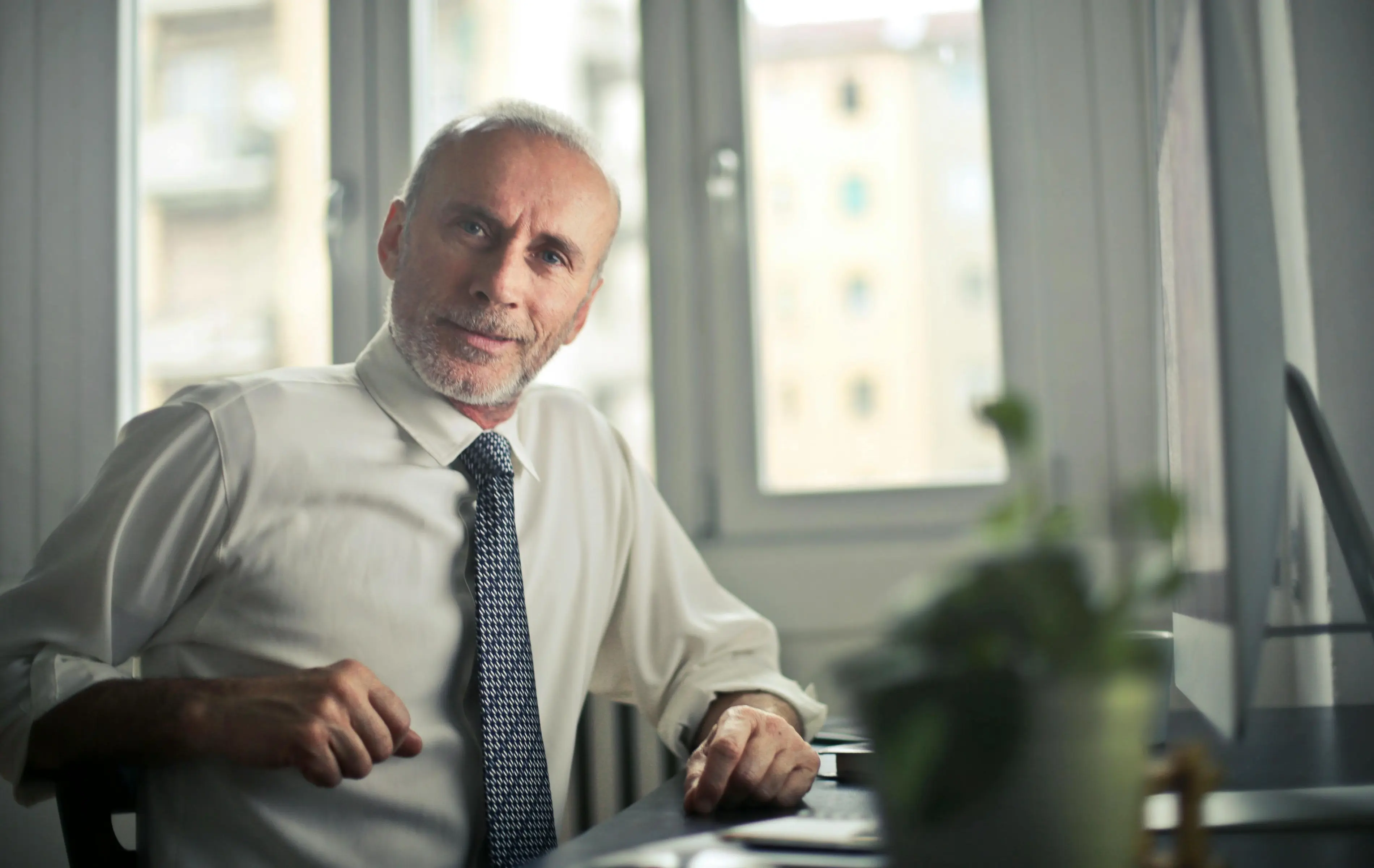 ResumeHelp Review With Pricing, Alternatives, and FAQs