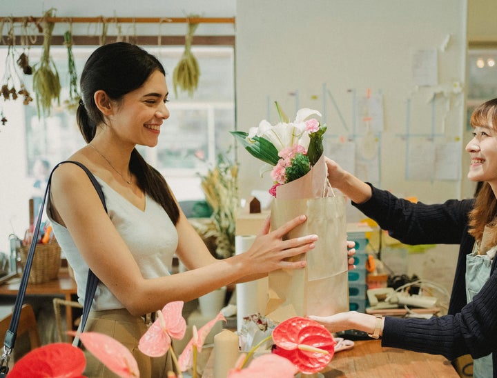 Sales Associate Job Description