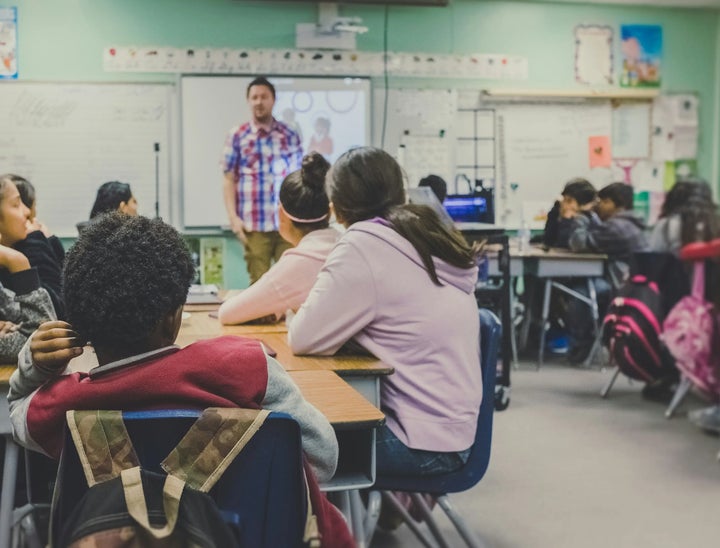 SchoolSpring Review With Pricing, Alternatives, and FAQs