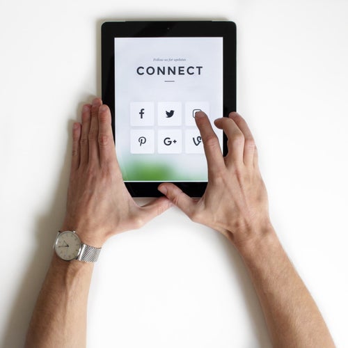 How to Write a Social Media Marketer Resume: