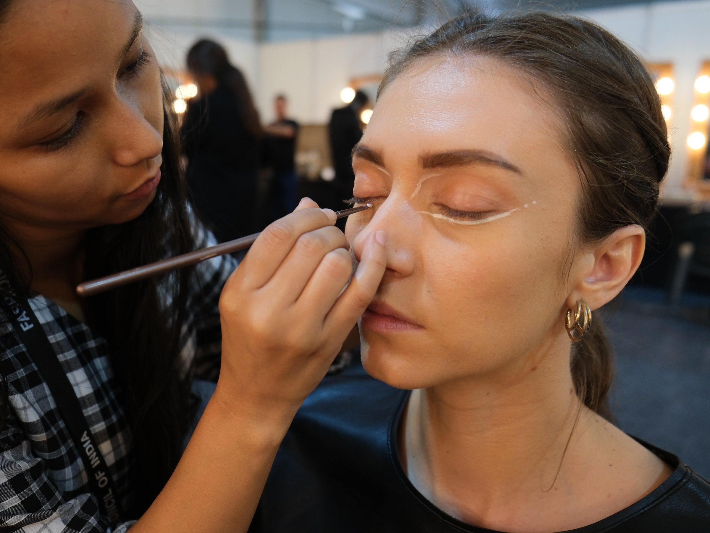 Special Effects Makeup Artist Job Description