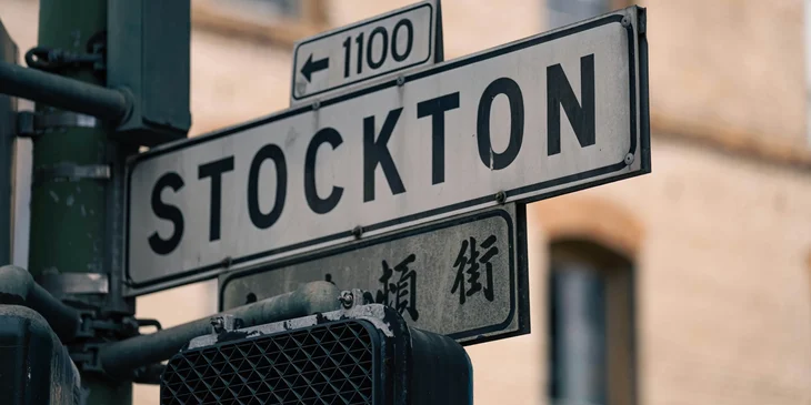 A street sign with 'Stockton' written on it.