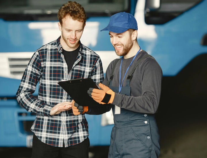 TruckingCrossing Review With Pricing, Alternatives, and FAQs