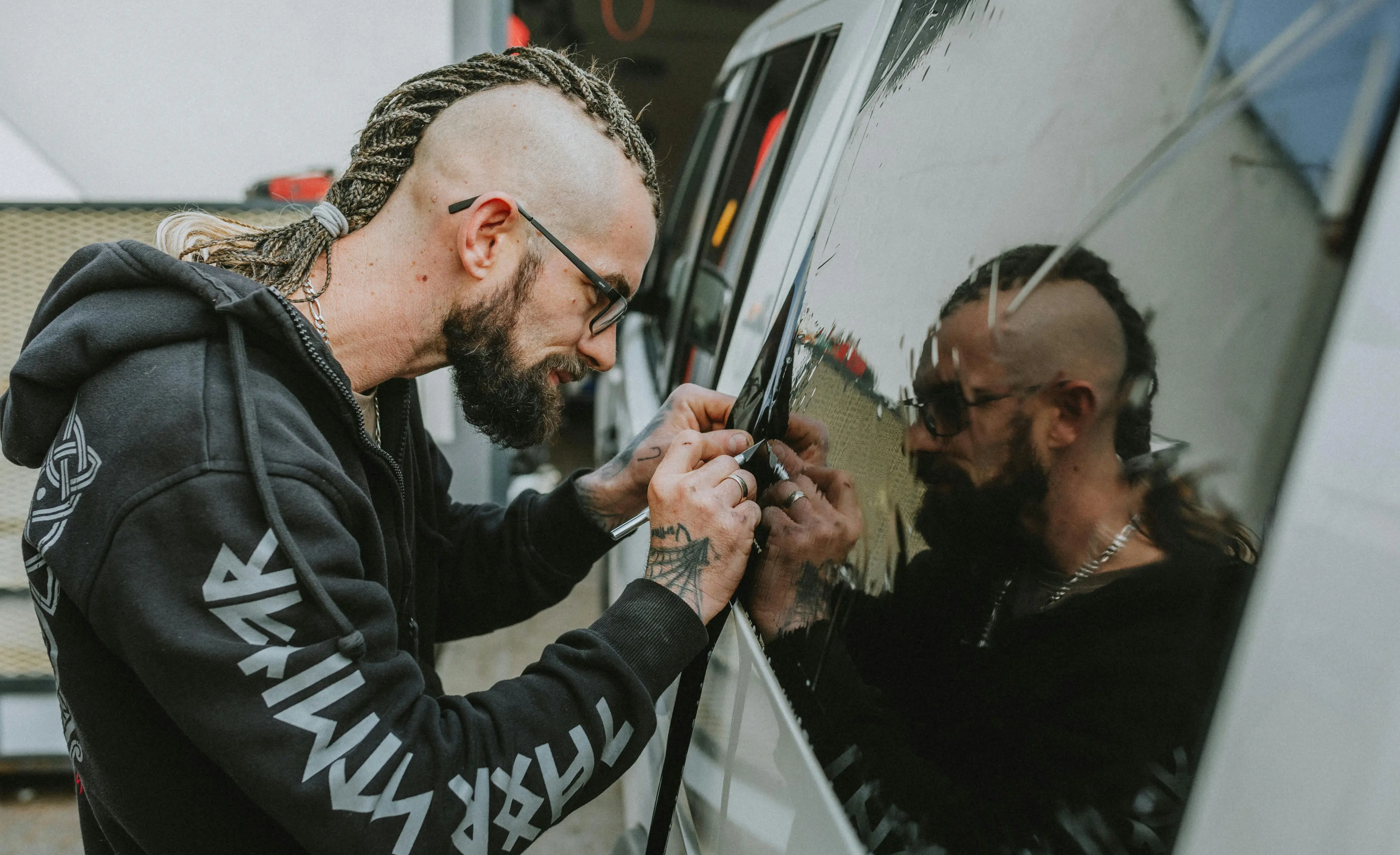 Window Tinter Job Description