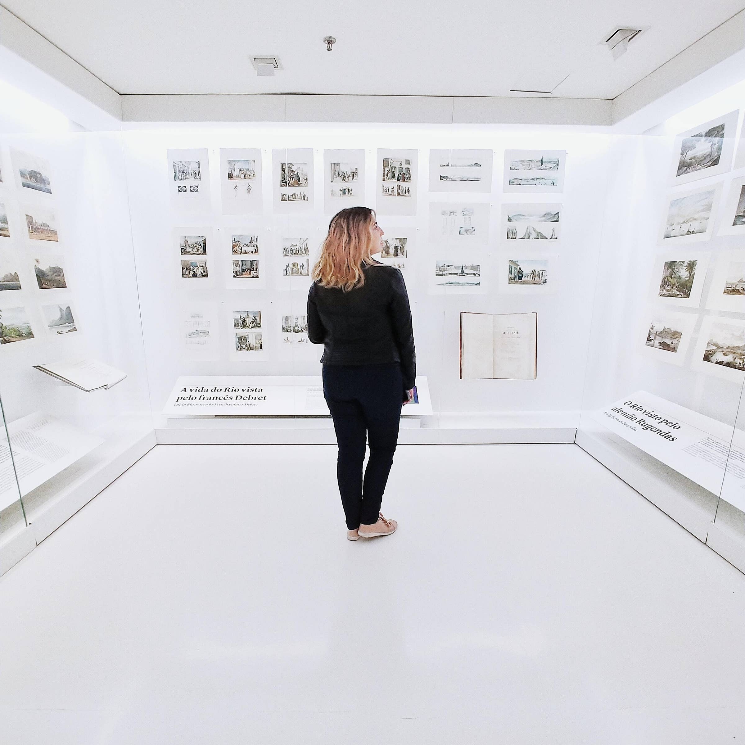 Curator Job Description