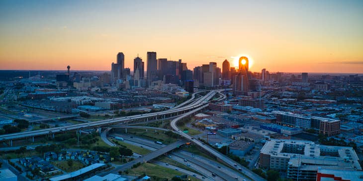 A sunset over the cityscape of Dallas, Texas.