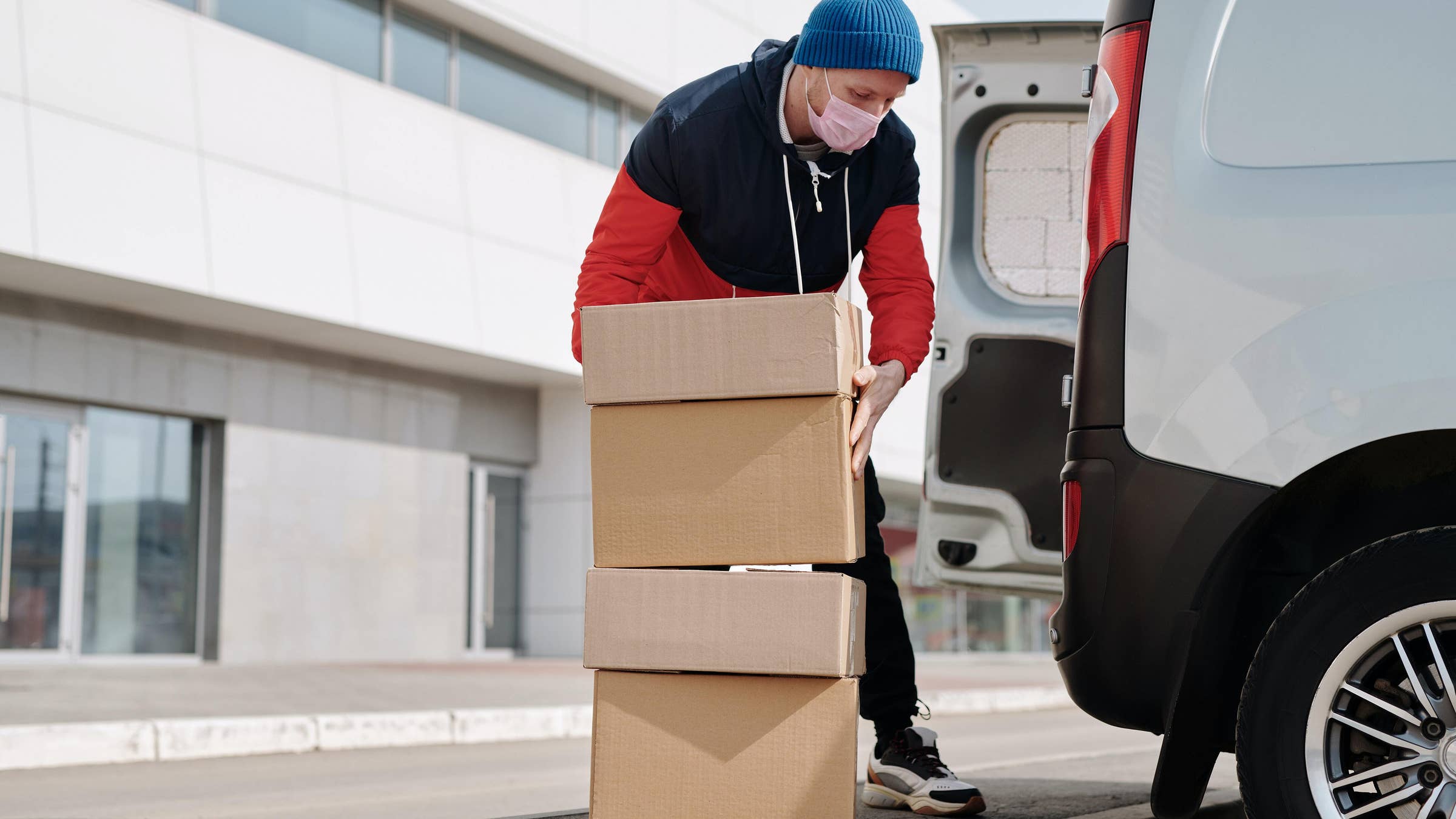Best Self-Employed Delivery Driver Jobs in Canada
