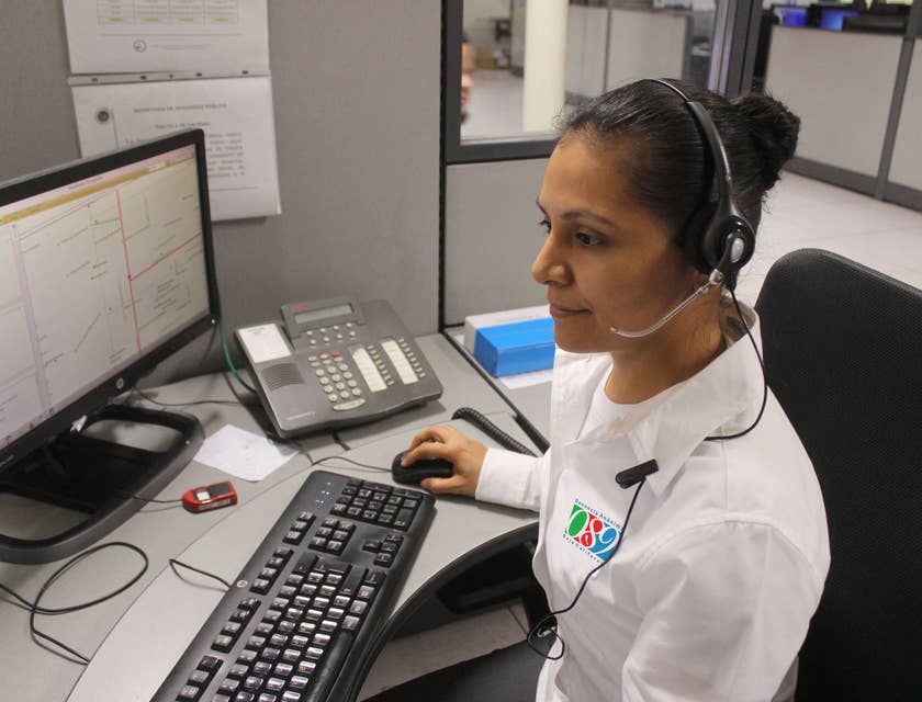 Dispatcher taking an emergency call
