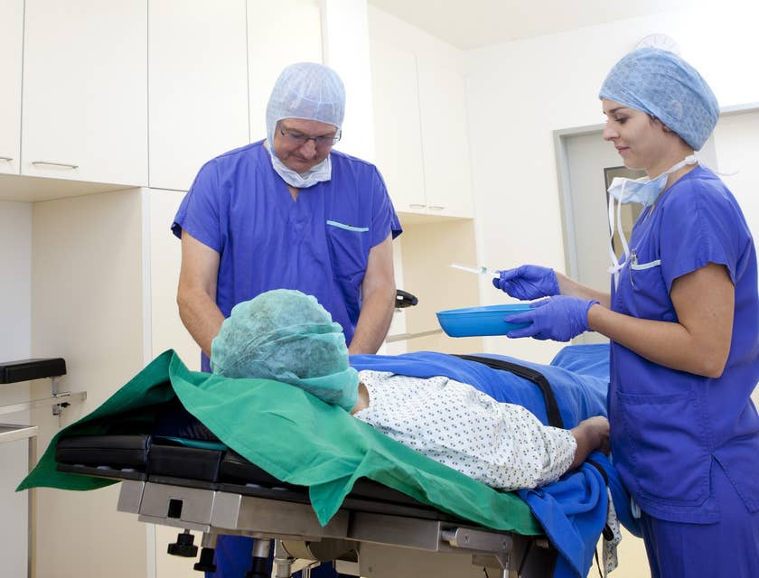 Endoscopy Nurse providing assistance to the doctor.