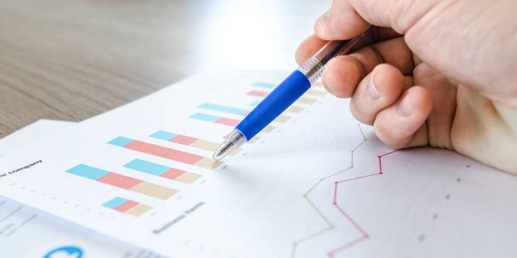 Healthcare Analyst analyzing and evaluating medical data.