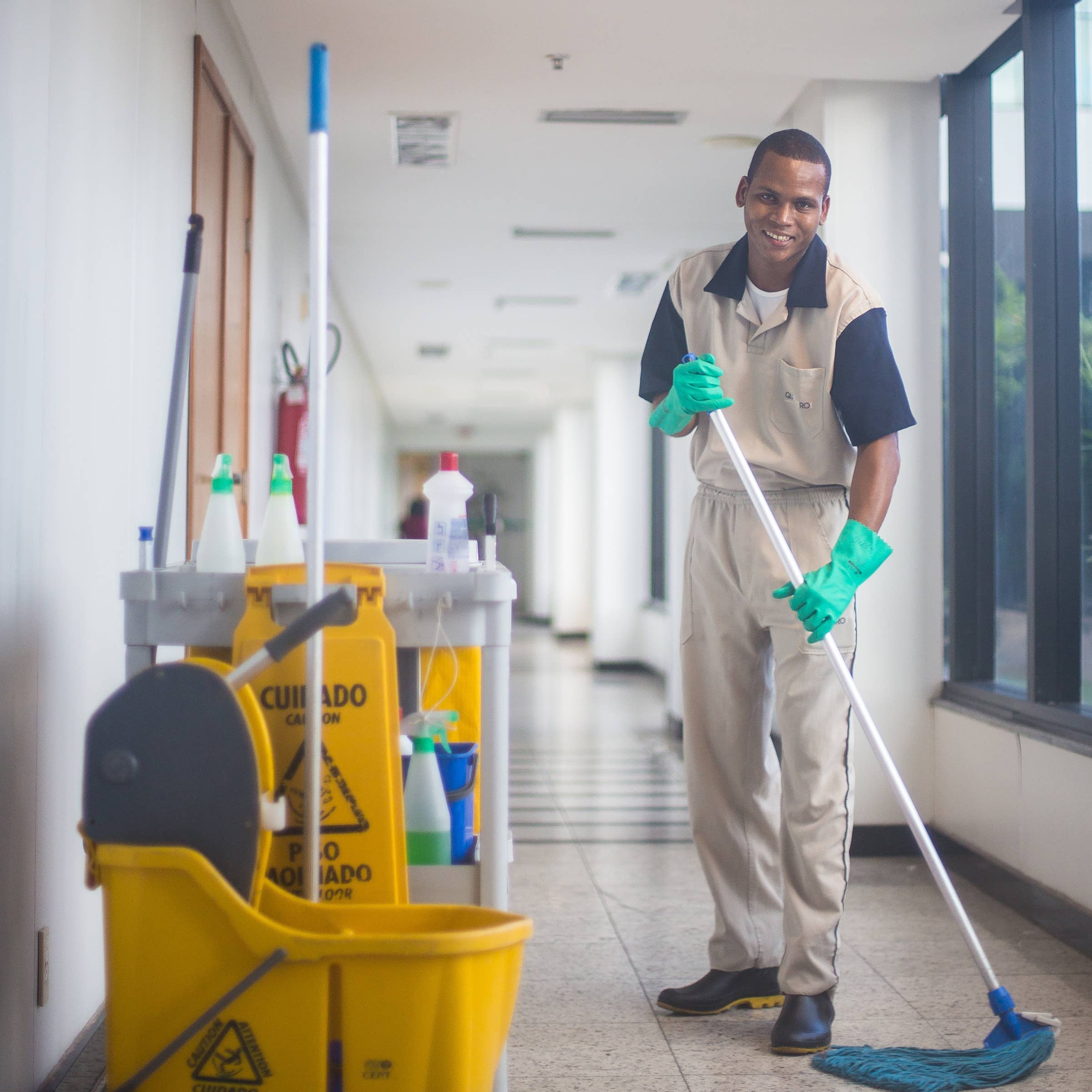 janitor-interview-questions-3210x4815-20201211.jpeg
