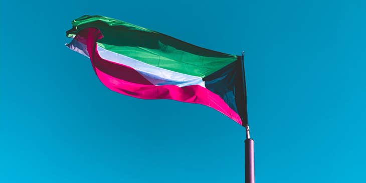 Kuwaiti flag.
