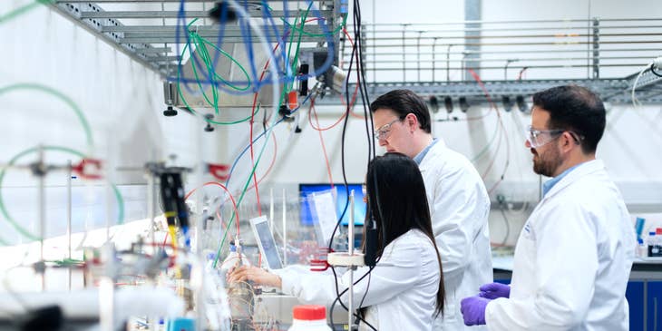 Laboratory manager with other laboratory technicians.