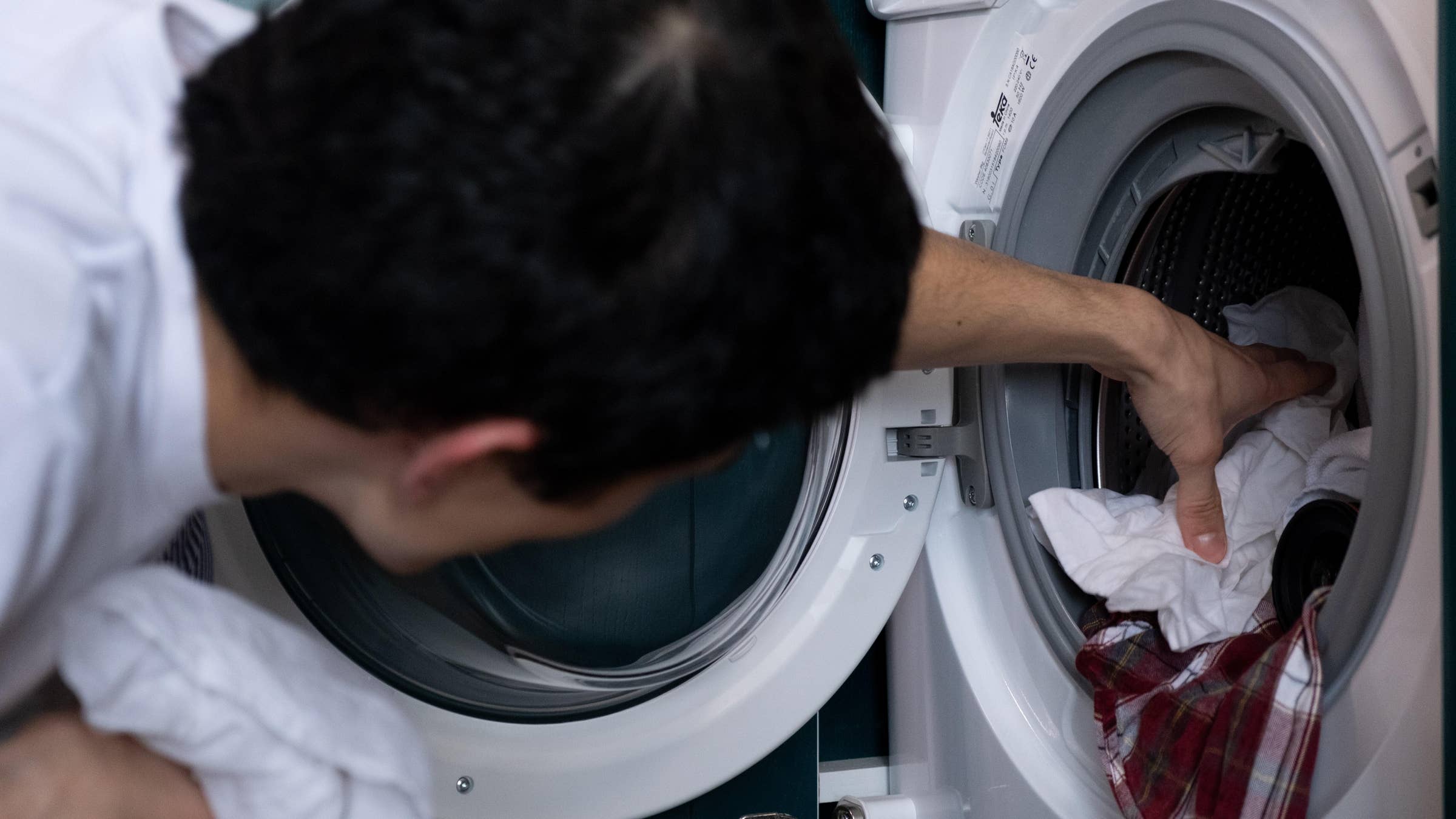 Laundry Attendant Job Description