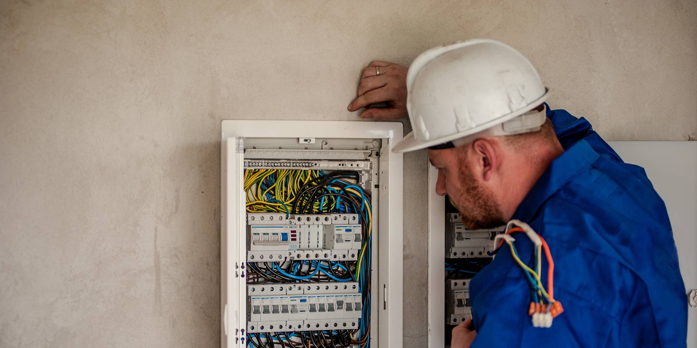 Electrician 