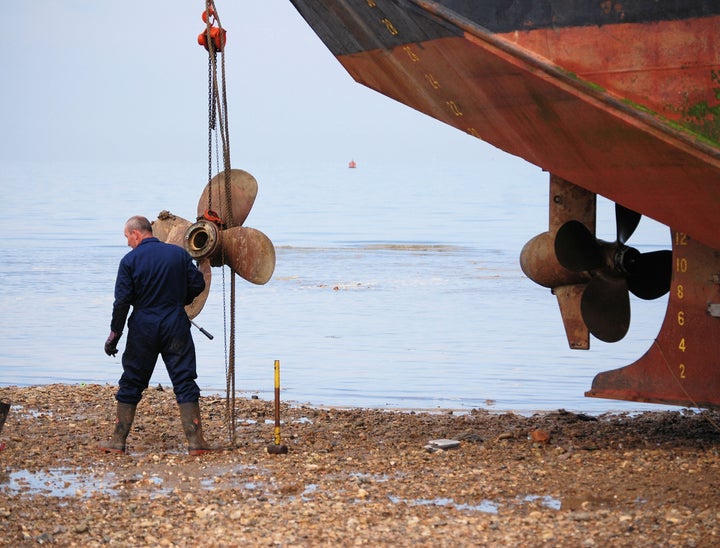Marine Mechanic Job Description