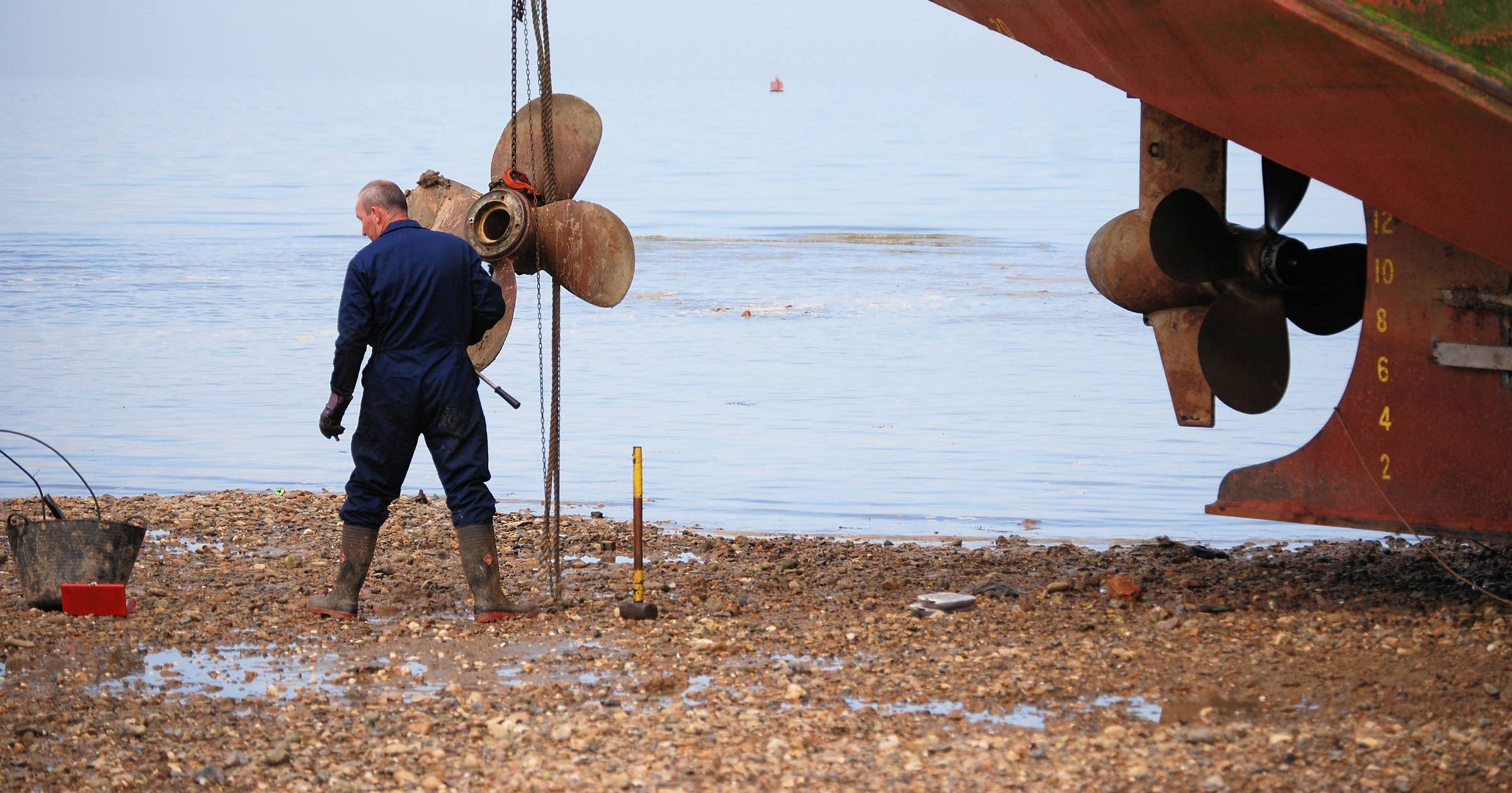 Marine Mechanic Job Description