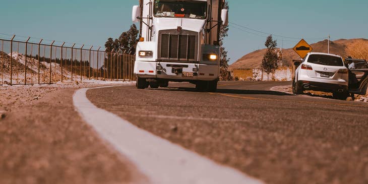 OTR driver on his way to deliver the freight.