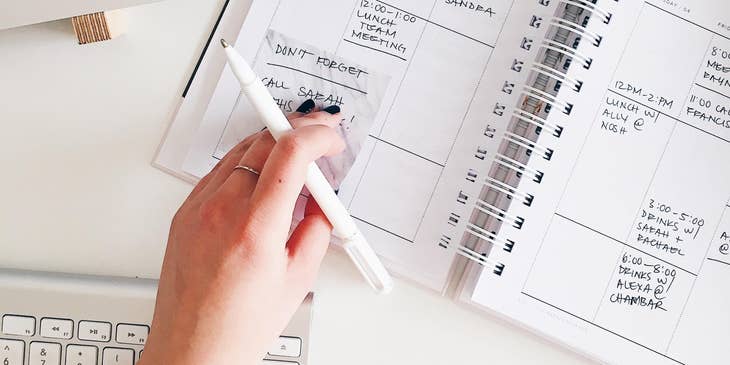 Personal executive assistant mainmtaining a schedule