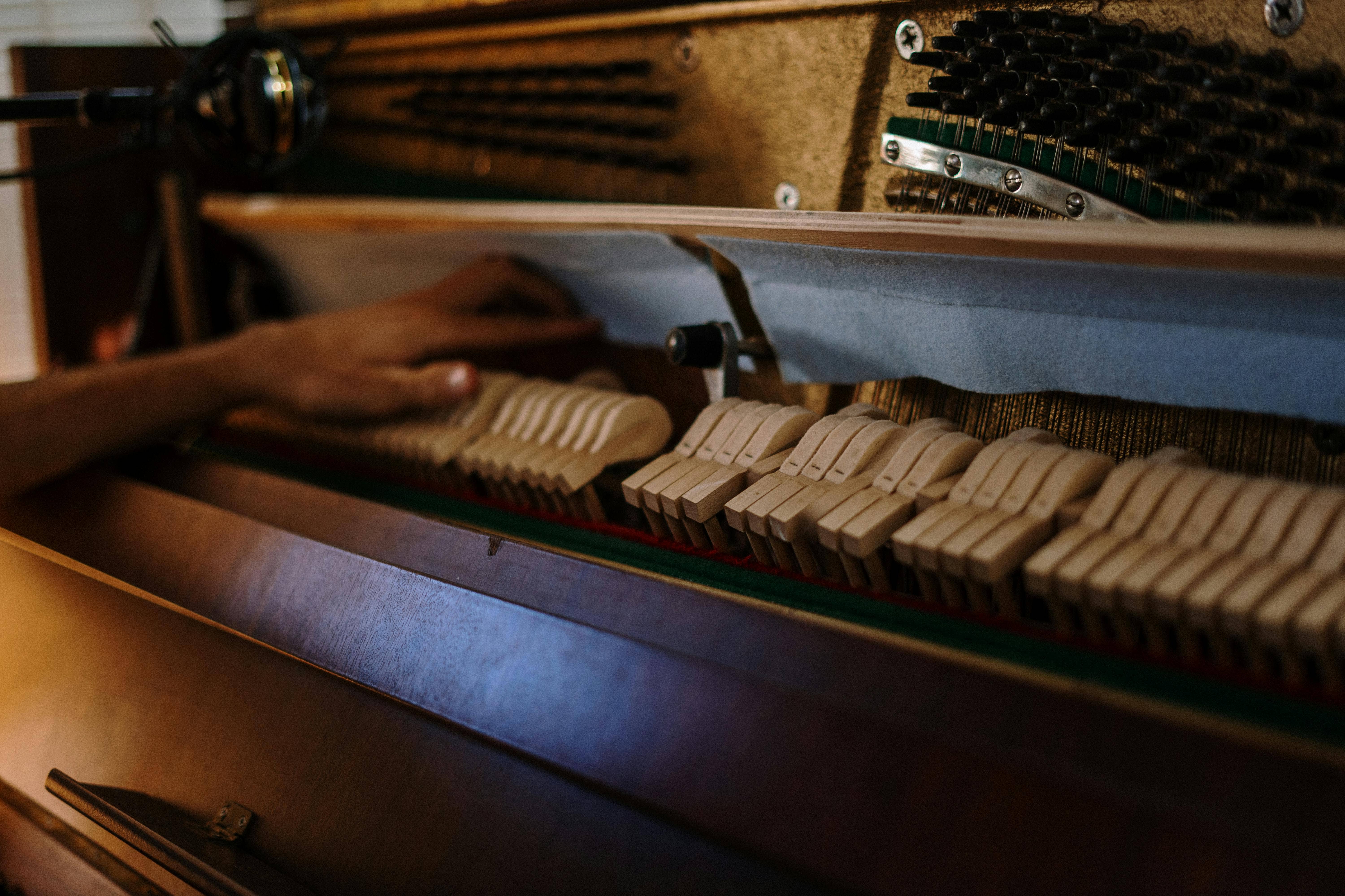 Piano Tuner Job Description