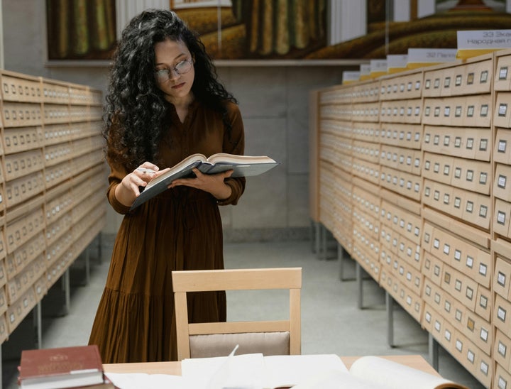 Library Clerk Job Description