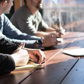 Pide retroalimentación.