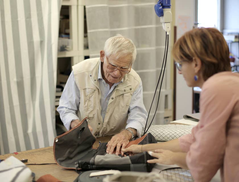 Quality Analyst checking the quality of the finished product to identify and remedy possible defects