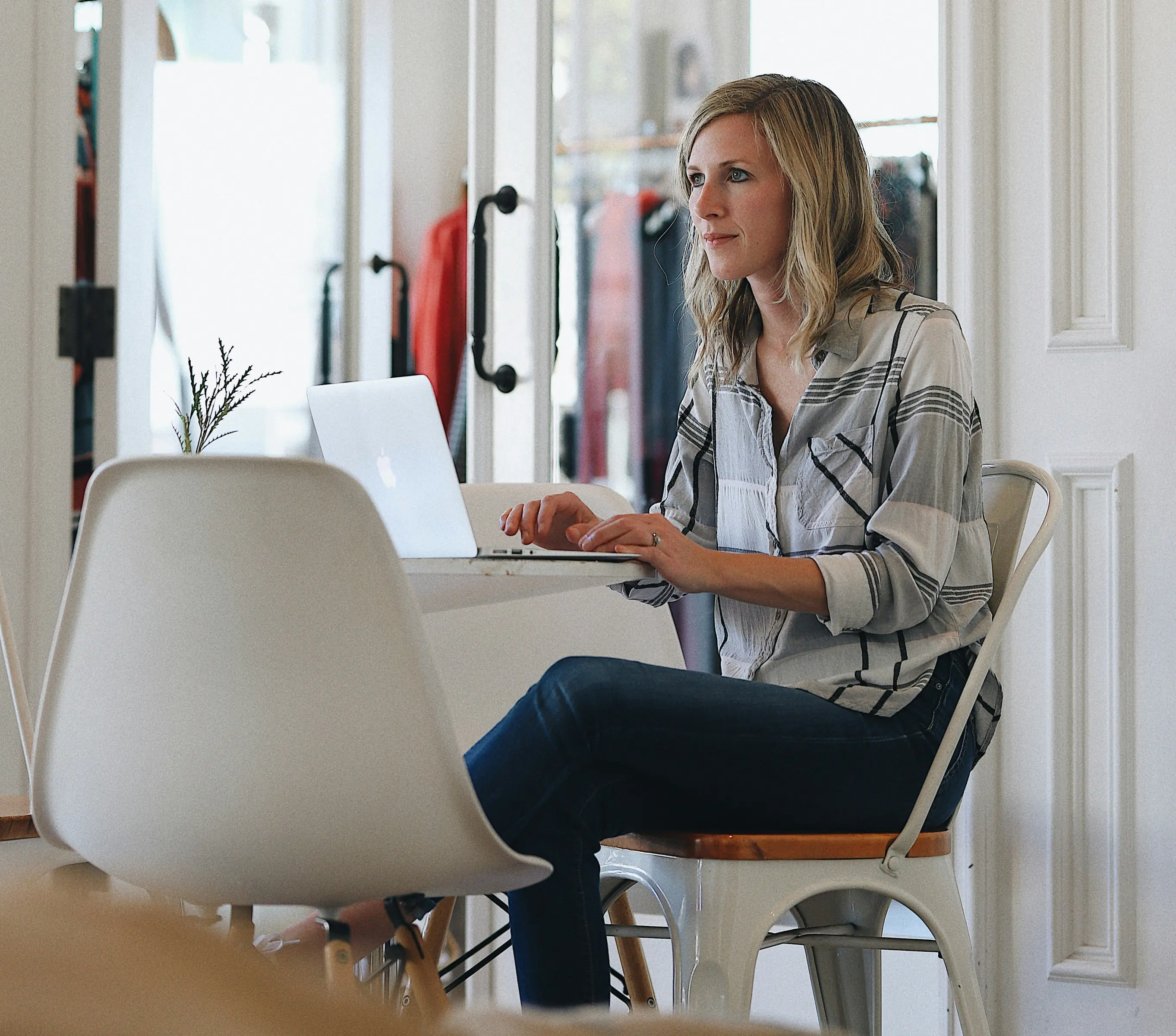 Shop Manager Job Description