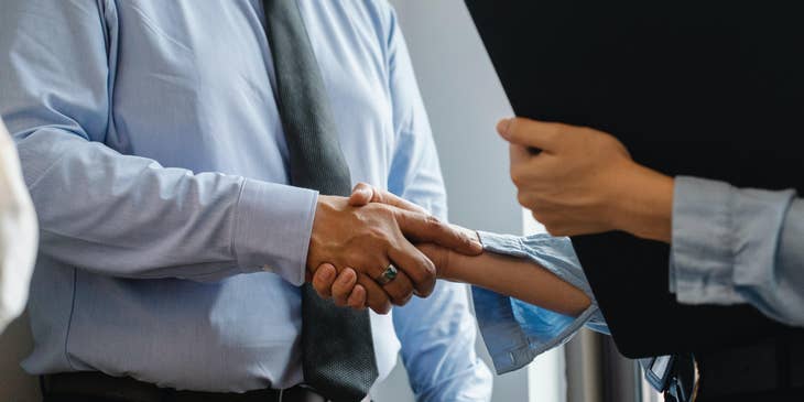 Sports agent negotiating a contract for his client